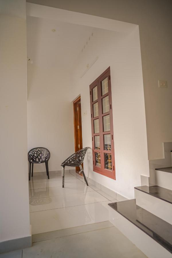 Shimano Square Guest House Varkala Exterior photo
