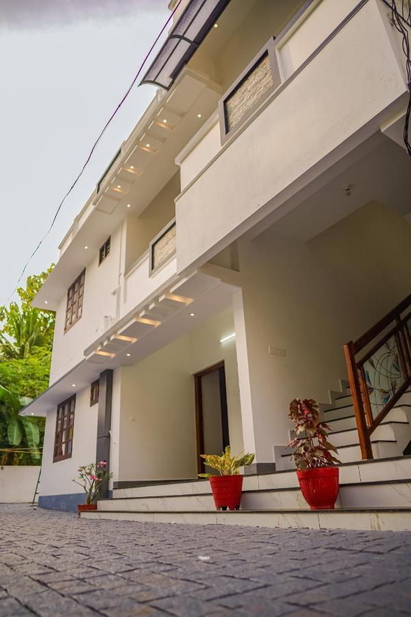 Shimano Square Guest House Varkala Exterior photo
